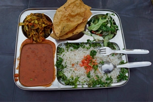 best-yoga-teacher-training-in-rishikesh