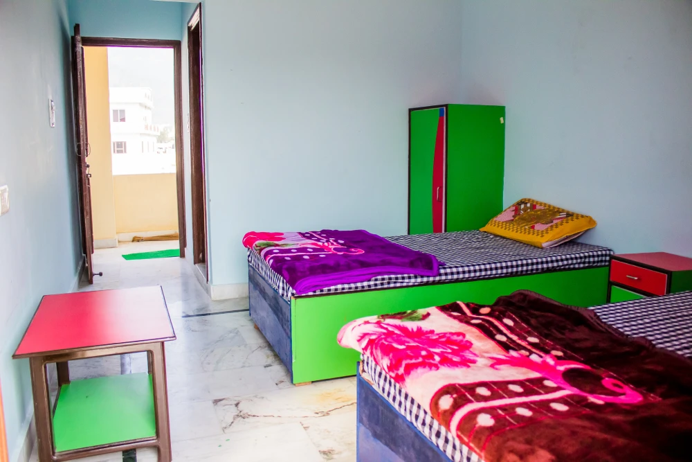 best-yoga-school-in-rishikesh